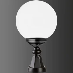 LCD 1141 sokkellampe med kugleskærm, sort/hvid