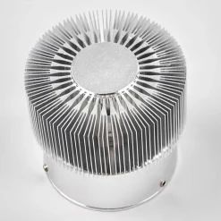 Lucande Aluminiumsfarvet udendørsvæglampe Lennias med LED