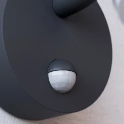 Fineria udendørs LED-væglampe med sensor^Arcchio Clearance