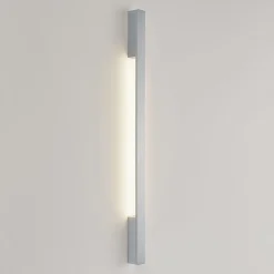 Arcchio Ivano LED-væglampe, 91 cm, alu