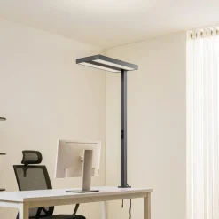 Arcchio LED-klemmelampe Logan sort, dæmpbar, sensor