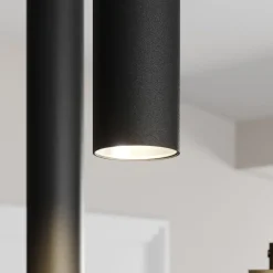 Arcchio LED-pendellampe Franka, 3 lyskilder, Ø 24 cm, sort