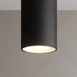 Arcchio LED-pendellampe Franka, 3 lyskilder, lang, sort, aluminium