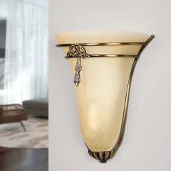 Searchlight ASCANA væglampe, der virker antik