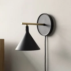 Audo Copenhagen Væg- Og Spejllamper>Audo LED-væglampe Cast, sort, IP44, dæmper, stik