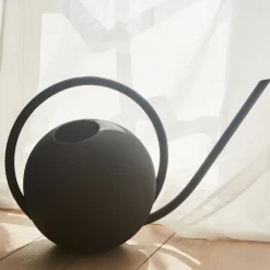 AYTM Møbel Og Interiør>Globe vandkande, sort, længde 55,3 cm, aluminium