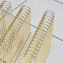 Magasinholder Curva, guld, bredde 40 cm, stål^AYTM Online