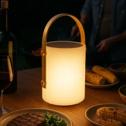 FH Lighting Bari LED-akku-lampe, solar, fjernbetjening