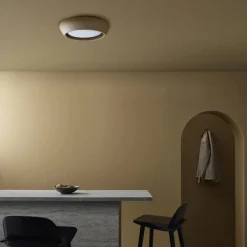 Beacon Lighting Beacon loftlampe Fjord, brun, gips, Ø 28 cm, GX53