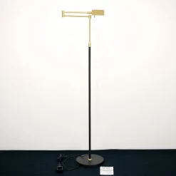 Boston LED-gulvlampe, berøringsdæmper sort/messing^ORION