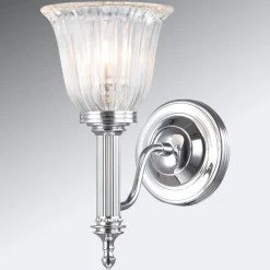 Elstead Caroll væglampe til vådrum, krom, rillet glas