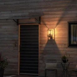 Konstsmide Væglamper>Carpi udendørs væglampe, sort, bredde 16,5 cm