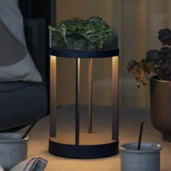 Konstsmide Dekorationsbelysning>Chieti LED-dekorationslampe, USB, sort