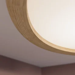 TEMAR LIGHTING Cleo loftlampe, Ø 28 cm, 2 lyskilder, egetræ, E27