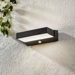 Cuando udendørs LED-væglampe med bevægelsessensor^Trio Lighting Hot