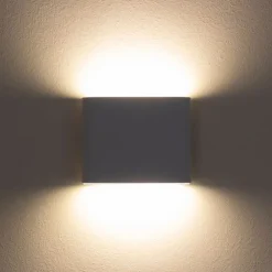 Näve Cube LED-væglampe, batteri, magnetisk, hvid