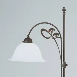 Den diskrete gulvlampe Ilka, antikke farver^Berliner Messinglampen Best