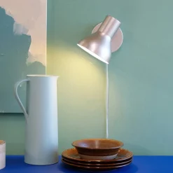 Dyberg Larsen Bob væglampe med metalfinish, beige