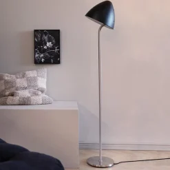 Dyberg Larsen Gulvlamper|Gulvlamper>gulvlampe Oulu, sort/stål, højde 128 cm