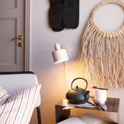 Ocean væglampe, beige, Ø 11 cm, metal^Dyberg Larsen Online