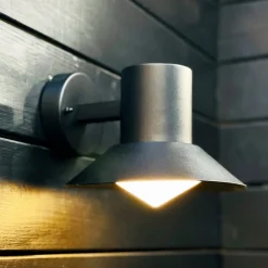 udendørs væglampe Venice, sort, Ø 20 cm^Dyberg Larsen Best