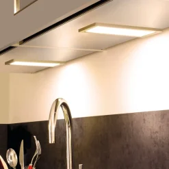 Hera Dynamic Sky LED-underskabslampe 3 stk., sort