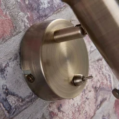 Lindby Ebbi vægspot i antik messing, kan dæmpes