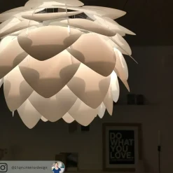 Ekstravagant designet pendellampe Silvia mini hvid^UMAGE