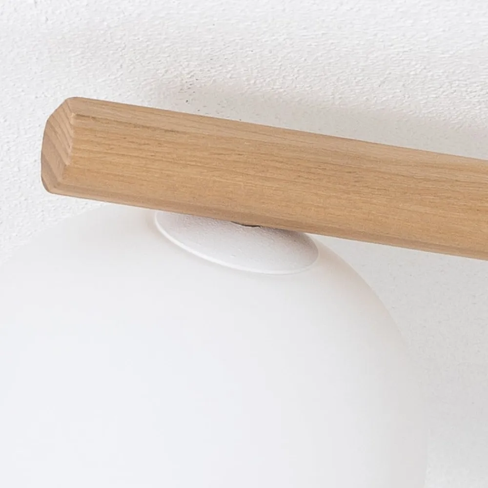 TK Lighting Estera loftlampe, opalglas, træ, 3 lyskilder