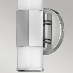 Quintiesse Væg- Og Spejllamper>Facet Single LED-væglampe til bad, 3.000 K, krom