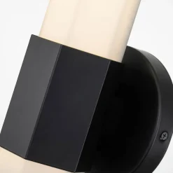 Quintiesse Facet Single LED-væglampe til bad, 3.000 K, sort