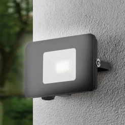 Faedo 3 udendørs LED-spot, sort, 30 W^EGLO Hot