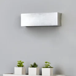 Lindby Firkantet aluminiums LED-væglampe Ranik