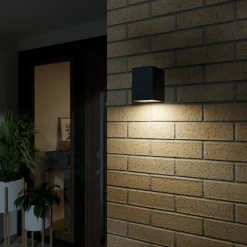 Lucande Fleksibel udendørs LED lampe Lorik