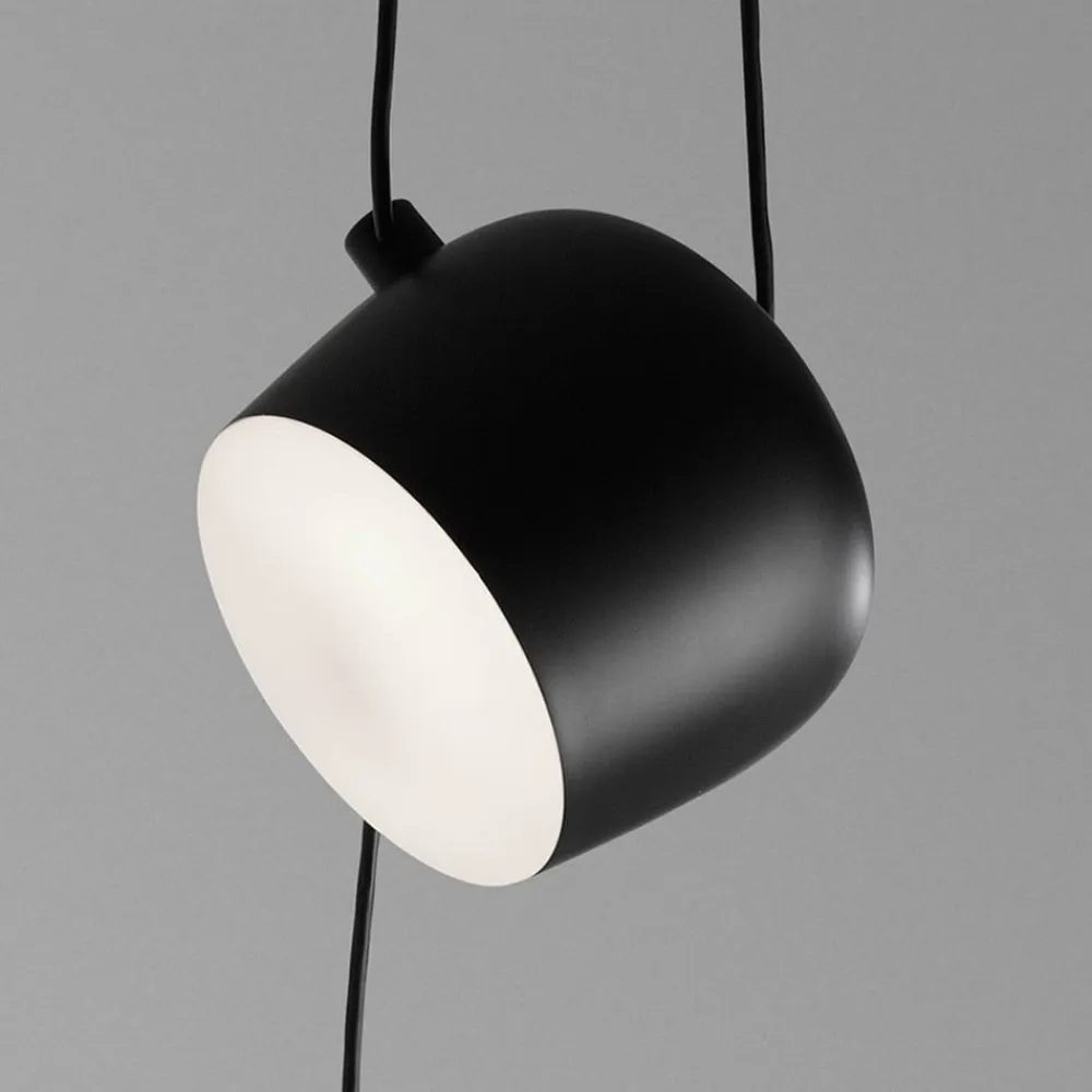 FLOS Pendellamper>Aim LED-designer-pendellampe, sort