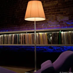 KTribe F2 gulvlampe med stofskærm, beige^FLOS Best