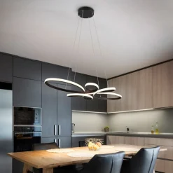 Fly LED-pendel, mat sort, 3.000 K, 83 cm x 45 cm^Trio Lighting Clearance