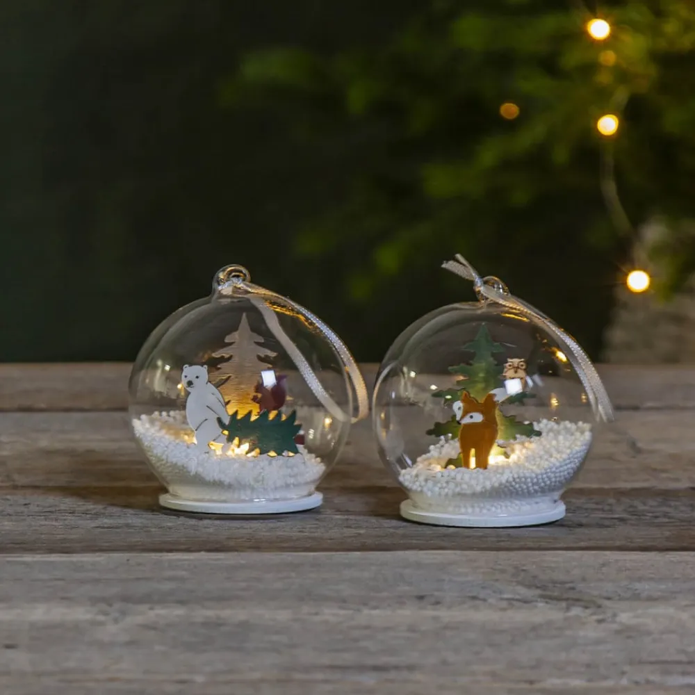 STAR TRADING Dekorationsbelysning>Forest Friends LED-glaskugle, isbjørn med træ