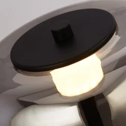 Frisbee LED-gulvlampe med glasskærm^Searchlight