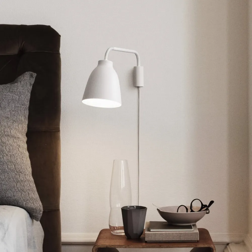 FRITZ HANSEN Caravaggio væglampe, hvid