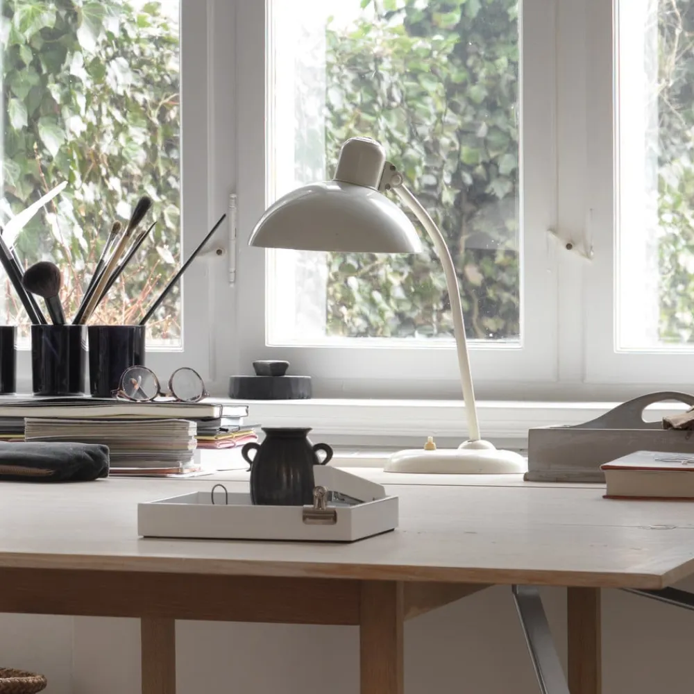 FRITZ HANSEN Arbejdsrum/Kontor>Kaiser Idell 6556-T, blank hvid