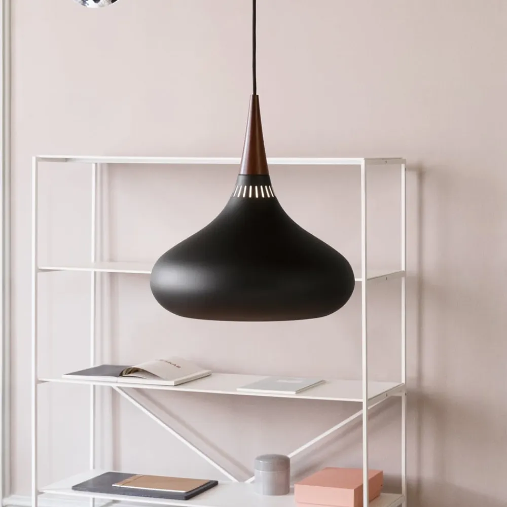 Orient P2 Pendul sort/rose Ø 34cm^FRITZ HANSEN