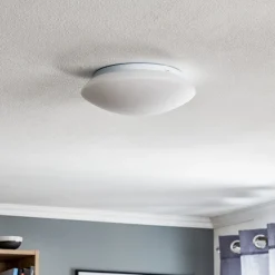 Gjovik loftlampe, opalglas, Ø 30 cm^Argon Online