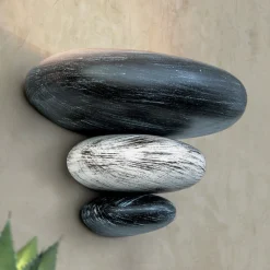 Grå LITICA væglampe med imiterede sten^ORION Online