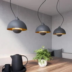 Lindby Gretja hængelampe, 3 lyskilder, sort guld