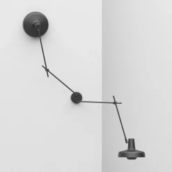 GRUPA Arigato væglampe 2 lyskilder 90 cm sort