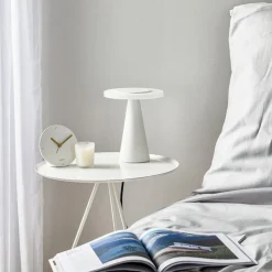 Bax bordlampe med touchdæmper, hvid^Helestra Hot