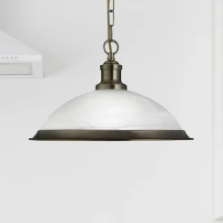 Searchlight Hængelampe Bistro af glas i glimtende guld