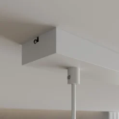 Hængelampe Noak, hvid/naturtræ, 3 lyskilder lang^Luminex