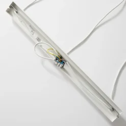 Hængelampe Noak, hvid/naturtræ, 3 lyskilder lang^Luminex